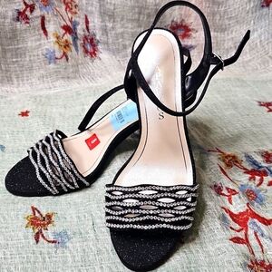 Caparros Black Rhinestone Strappy Heels Size 8 NWT